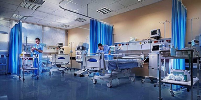 چه دستگاه‌هایی در بخش ICU حیاتی هستند؟
